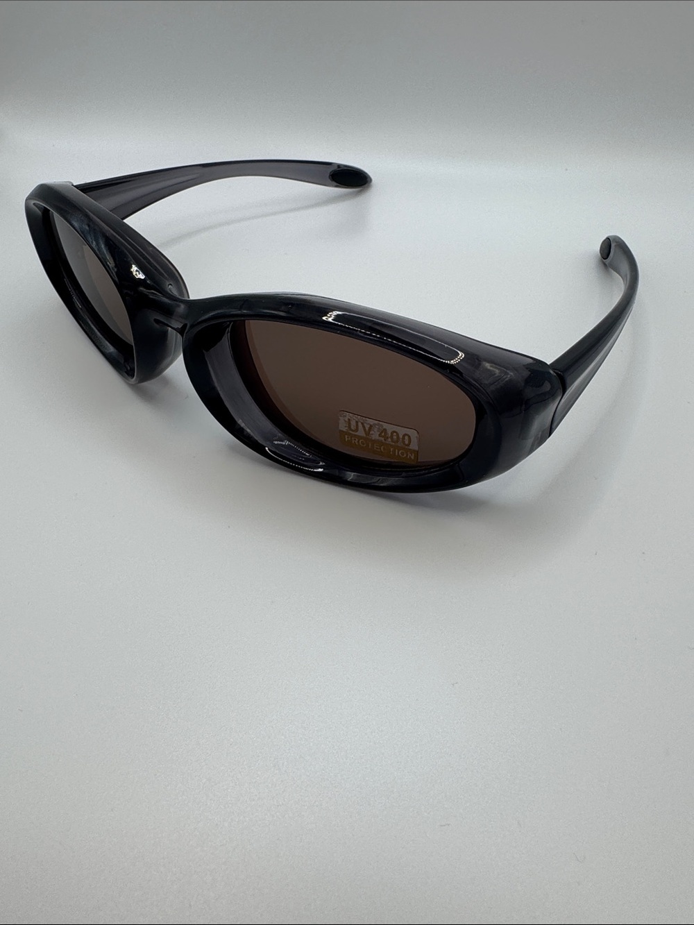 Women's Black Oval Sunglasses with Brown Lenses - UV400 Protection - Picture 7 of 8